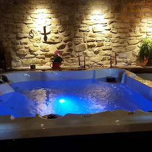 https://les-cavallerisses.catalonia-hotels.com